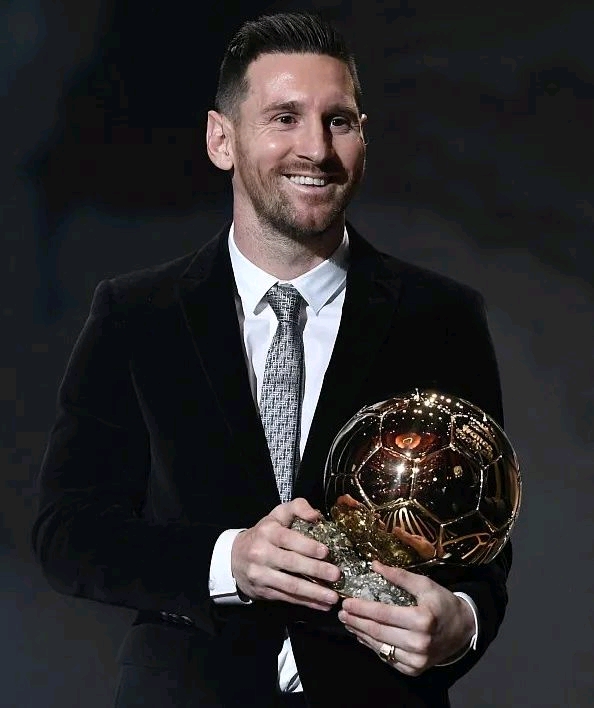 皇家社会凭 皇家社会凭