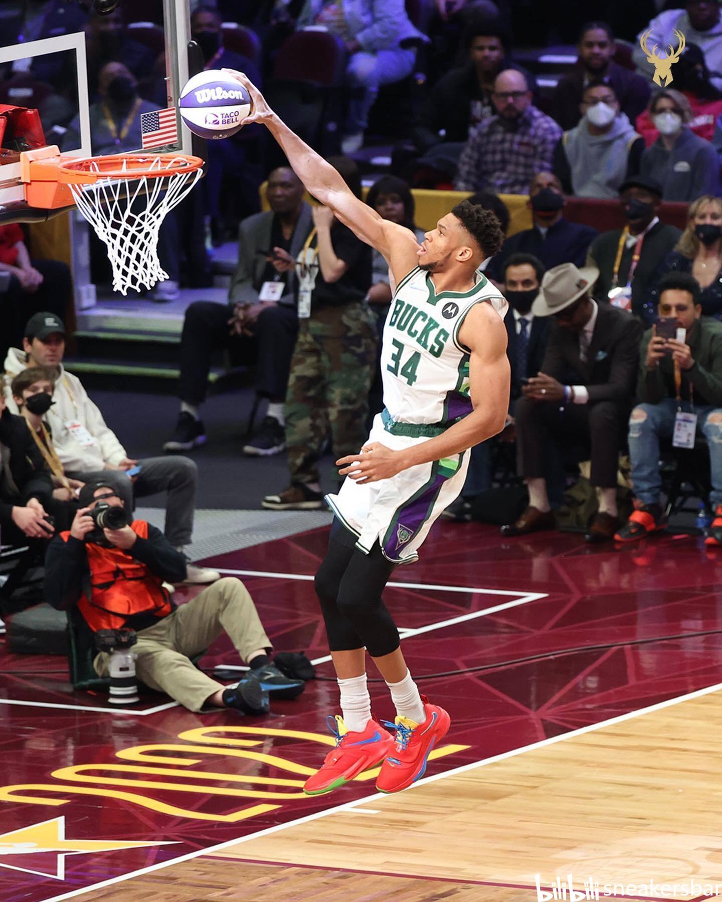 现了C罗在 现了C罗在