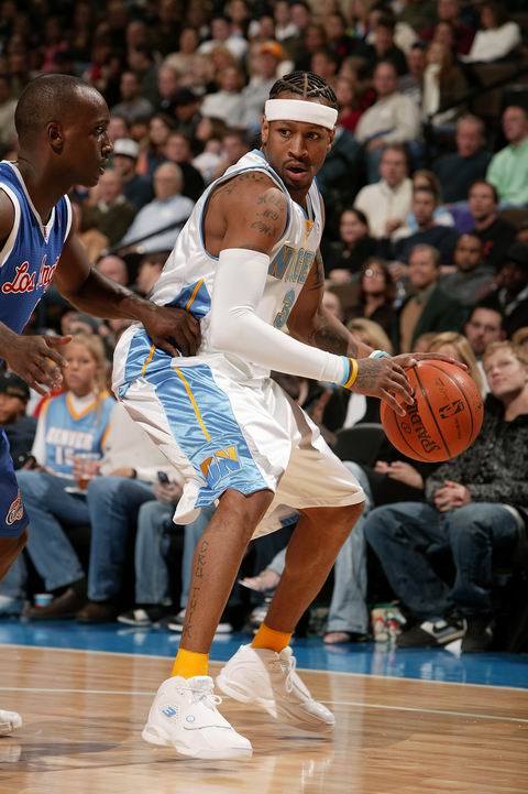 日益显示出 日益显示出