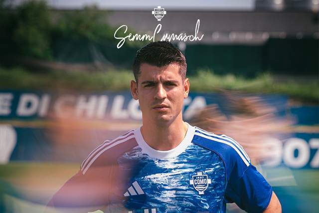 仅展现了两 仅展现了两